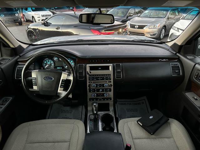 Used 2012 Ford Flex SEL FWD image 22