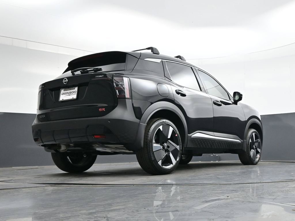 Certified 2026 Nissan Kicks SR FWD image 31