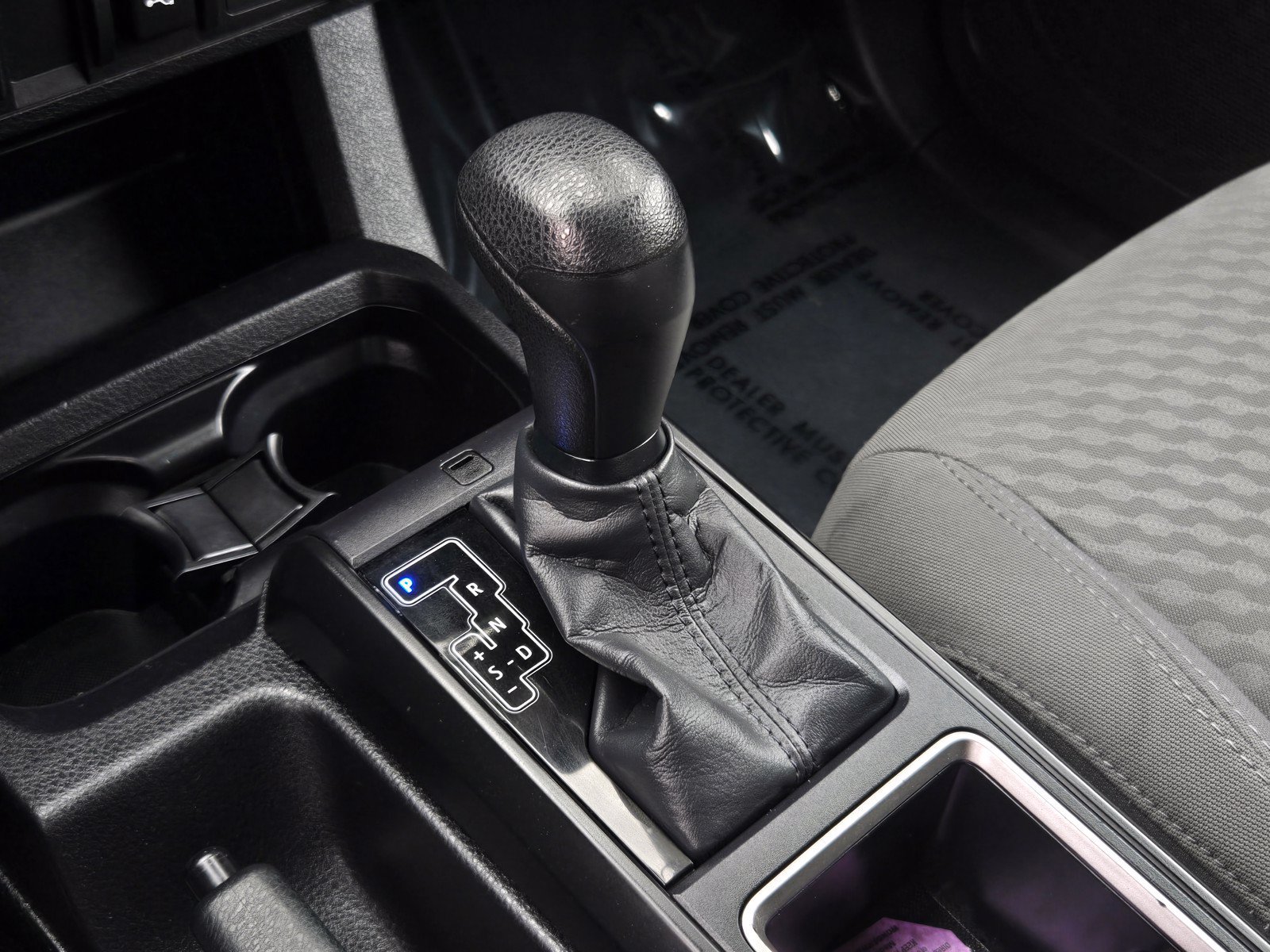 Certified 2022 Toyota Tacoma SR AWD/4WD image 16