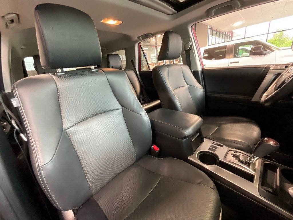 Certified 2022 Toyota 4Runner Limited AWD/4WD image 19