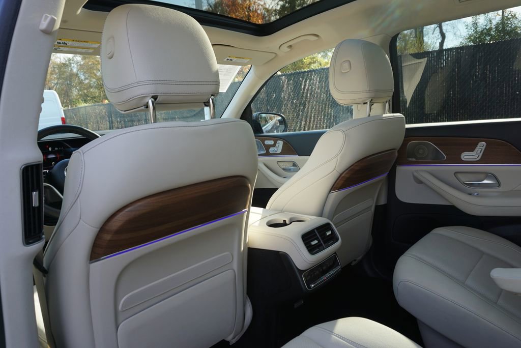 Certified 2024 Mercedes-Benz GLS 450 4MATIC image 15