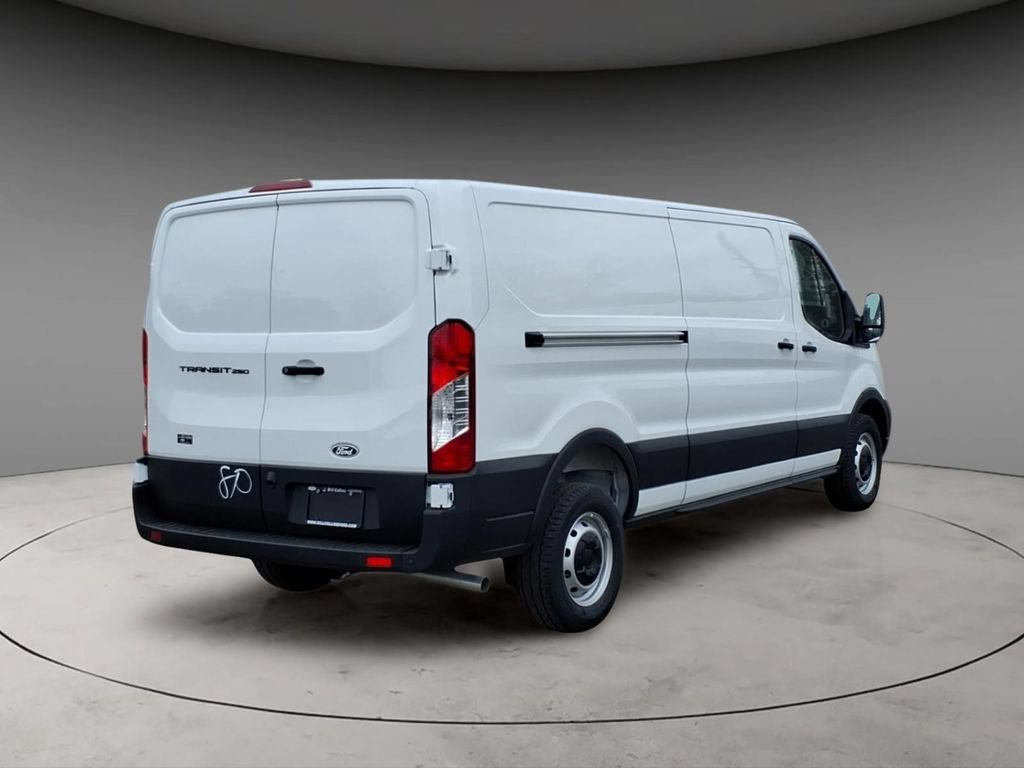 New 2026 Ford Transit 250 Low Roof RWD image 5
