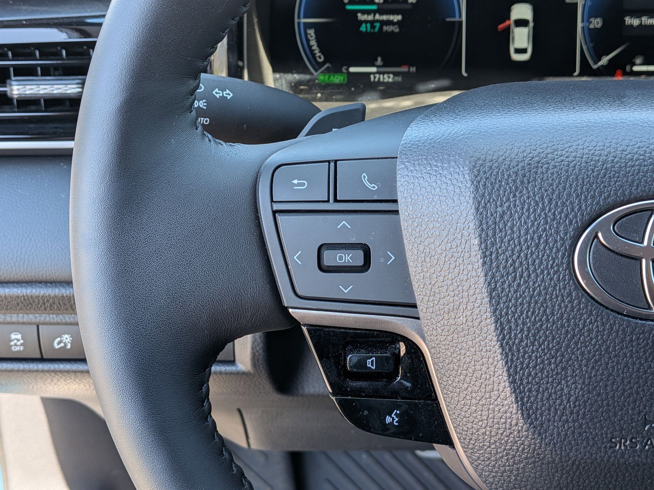 Used 2025 Toyota Camry XSE image 18