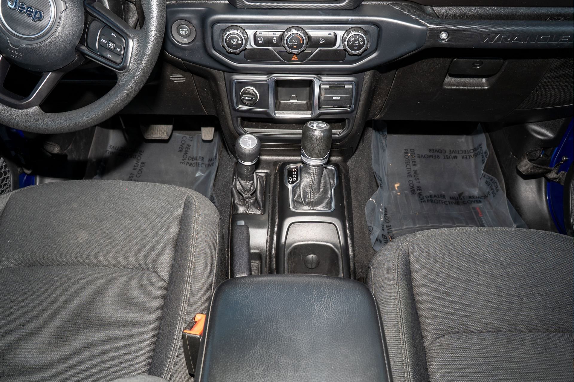 Used 2018 Jeep Wrangler Unlimited Sport image 25