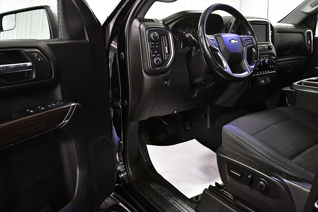 Used 2021 Chevrolet Silverado 1500 LT image 16