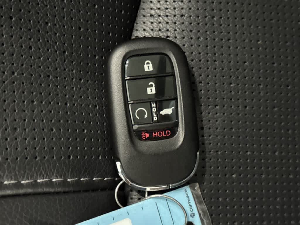 Used 2025 Honda Pilot Elite image 27
