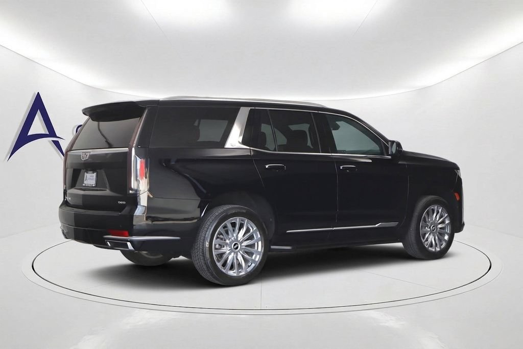 Used 2023 Cadillac Escalade Premium Luxury w/ Performance Package AWD/4WD image 4