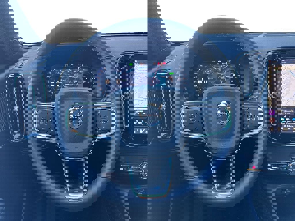 New 2026 Volvo EX40 Plus w/ Climate Package image 14