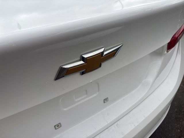 Used 2023 Chevrolet Malibu LT image 48