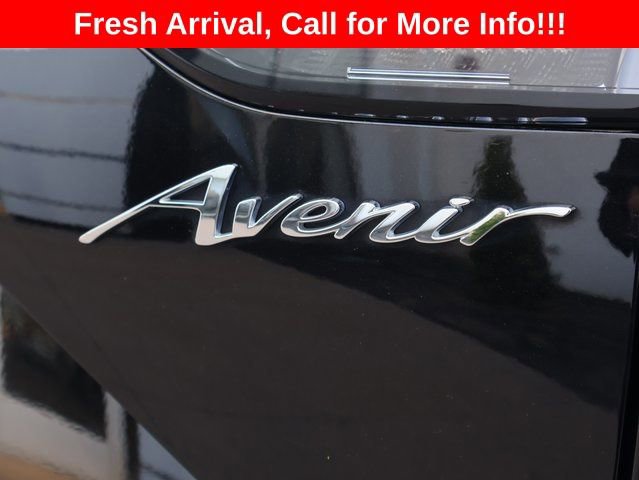 Used 2023 Buick Envision Avenir image 18