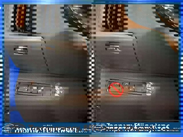 Used 2025 Nissan Pathfinder SL image 21