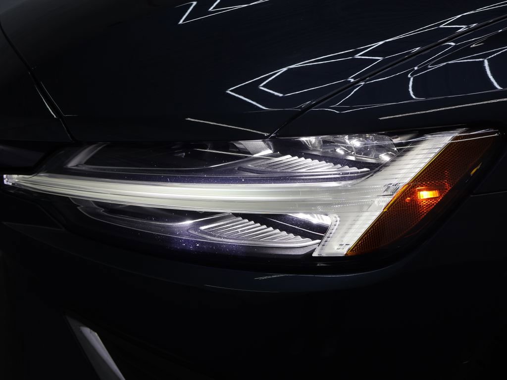 Used 2022 Volvo S60 B5 Inscription AWD/4WD image 43