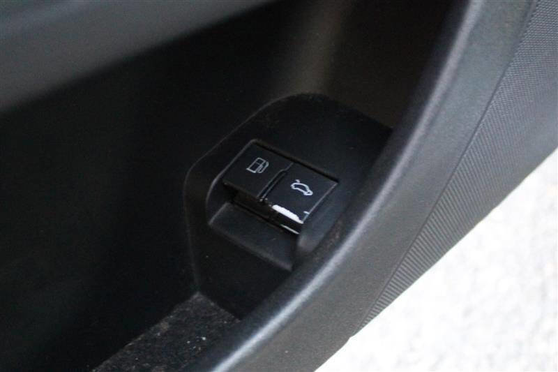 Used 2008 Audi TT 2.0T image 24