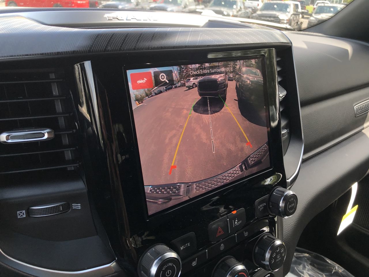New 2026 RAM 1500 4x4 Crew Cab image 28