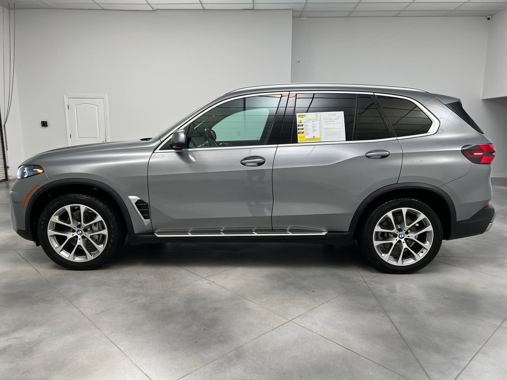 Used 2024 BMW X5 sDrive40i RWD image 5