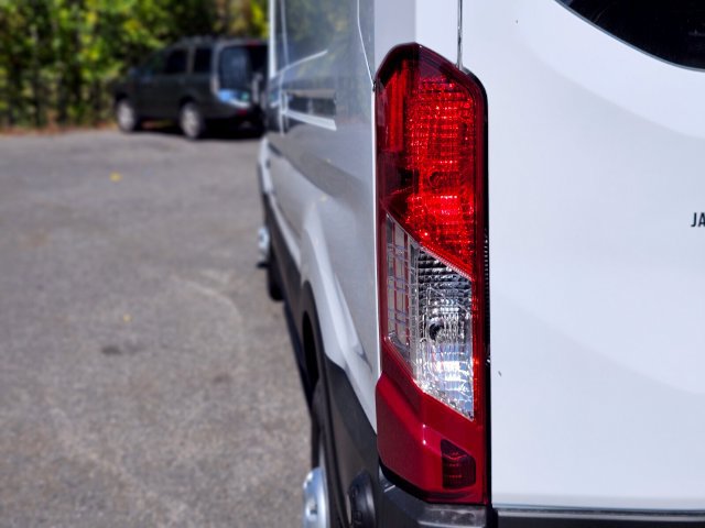 New 2027 Ford Transit 250 148 High Roof AWD w/ Load Area Protection Package image 9