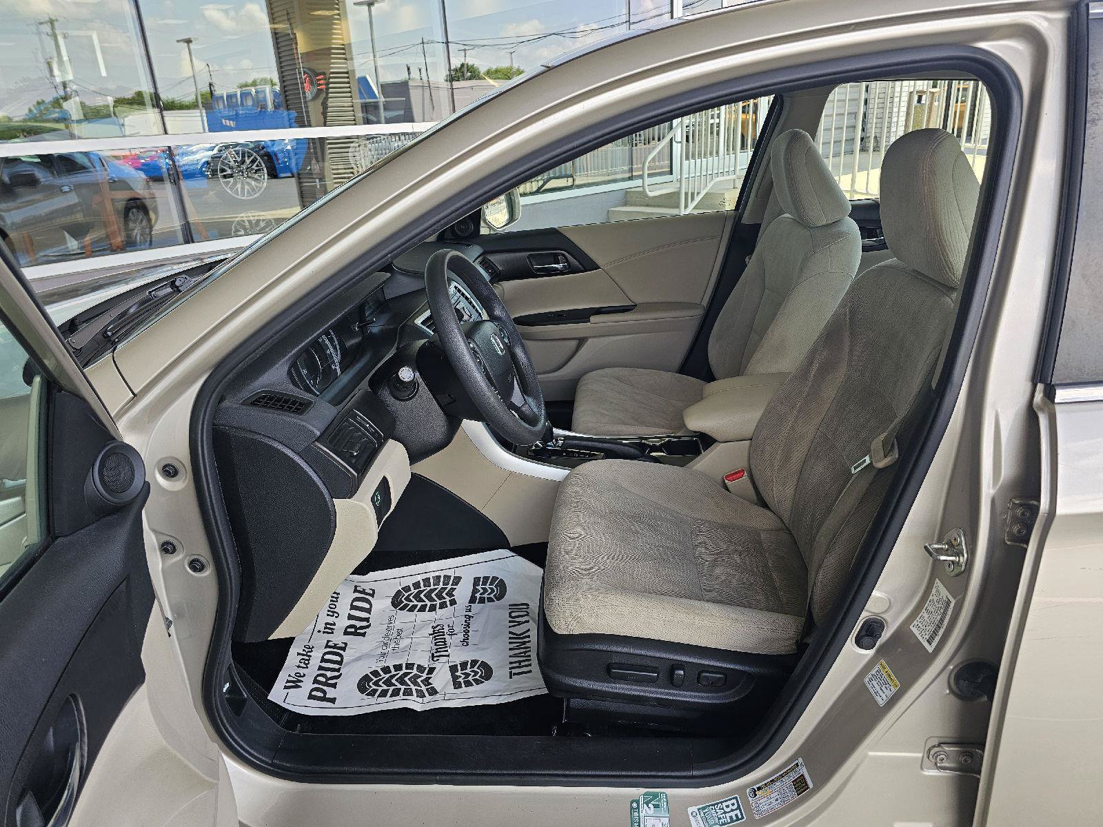 Used 2014 Honda Accord EX image 19