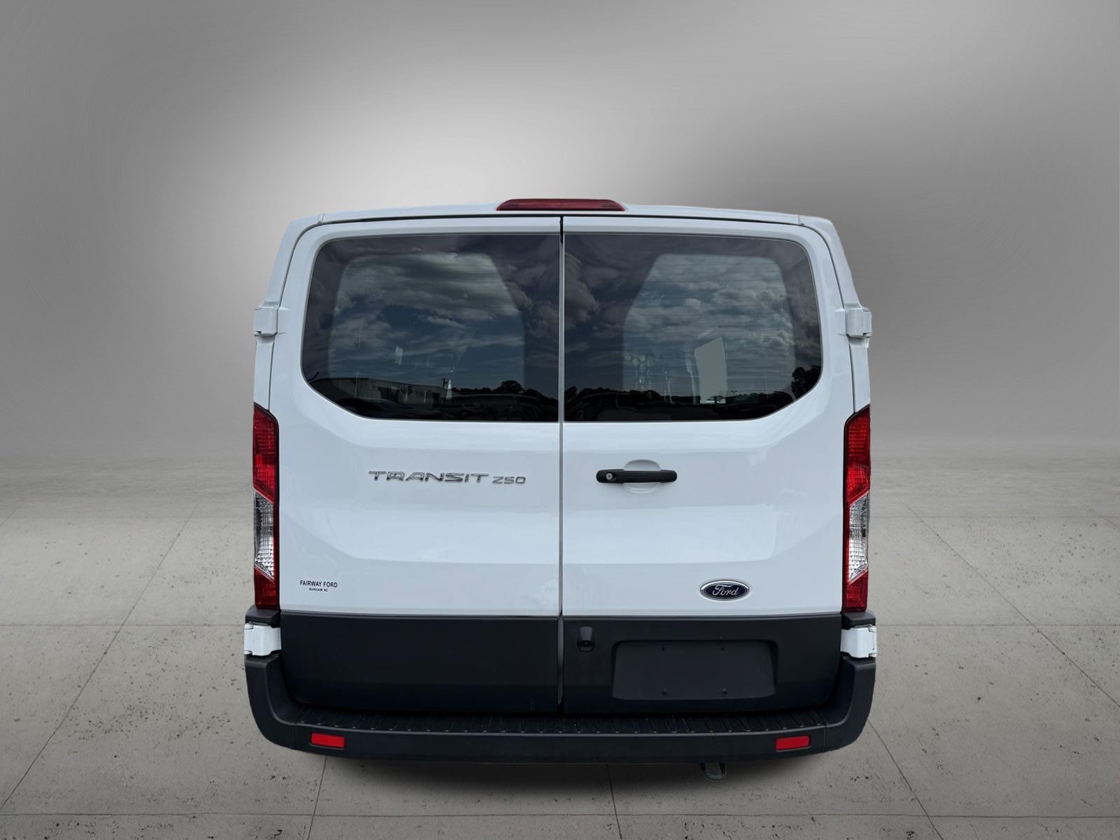 Used 2025 Ford Transit 250 Low Roof w/ Exterior Upgrade Package RWD image 8