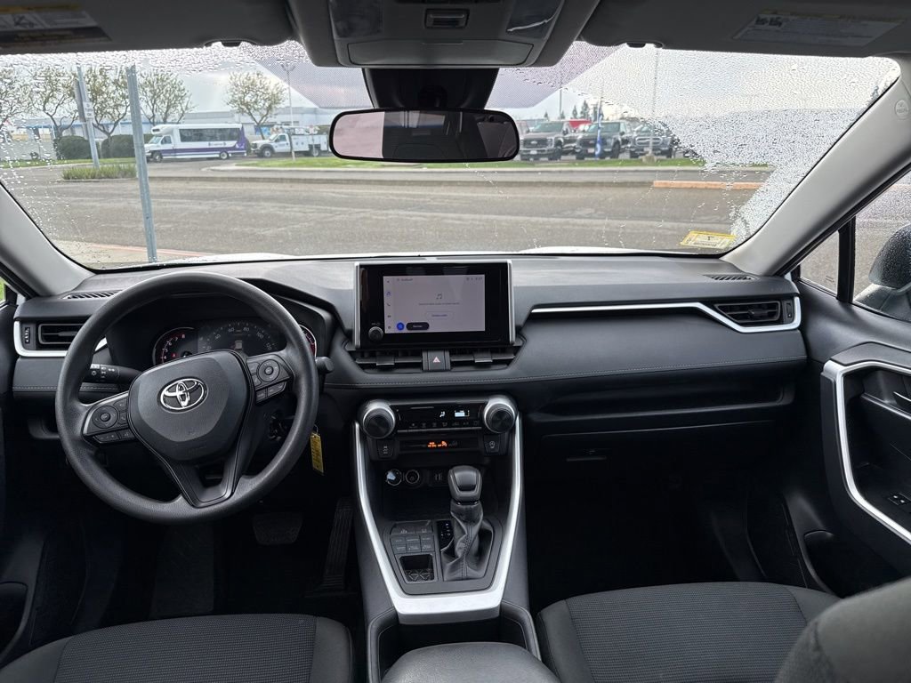 Used 2024 Toyota RAV4 LE image 21