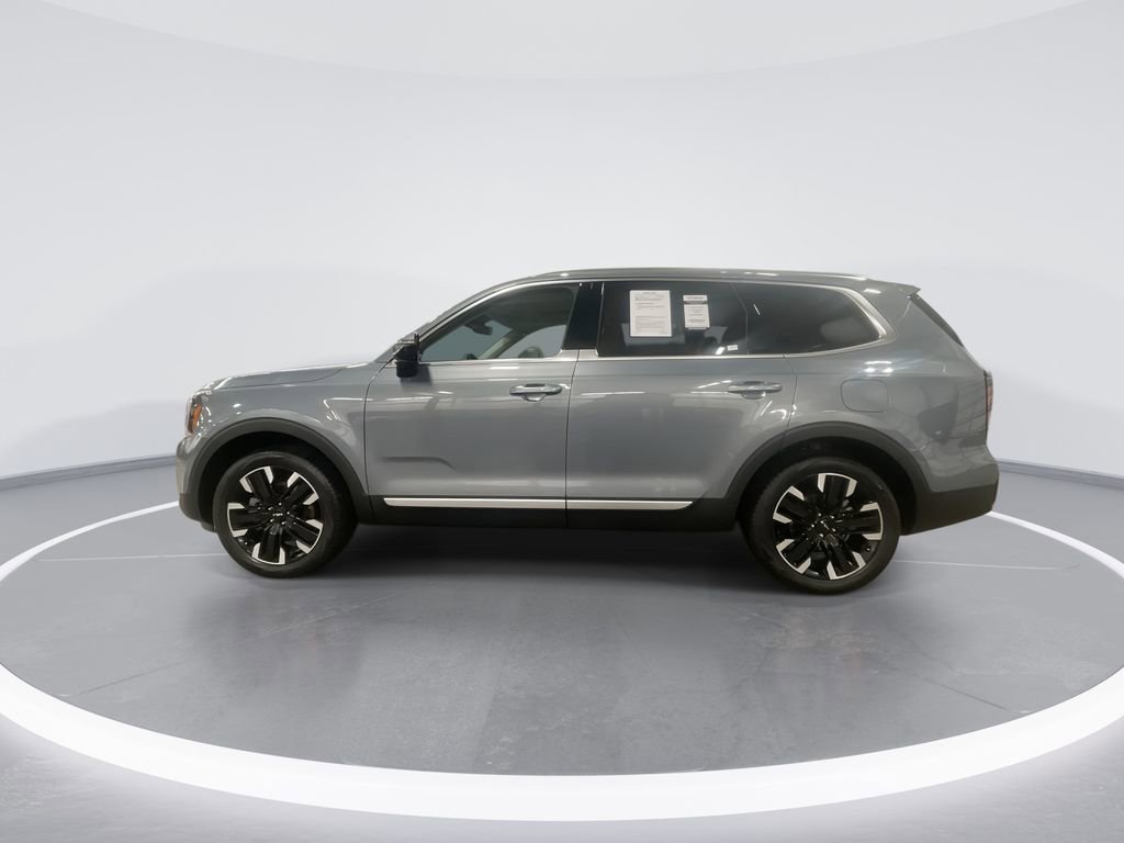 Used 2025 Kia Telluride SX w/ SX Captain's Chair Package image 5