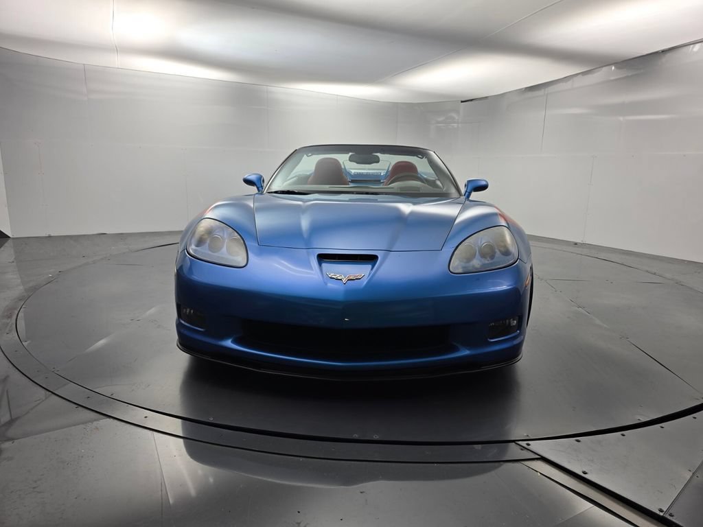 Used 2010 Chevrolet Corvette Grand Sport w/ Preferred Equipment Group RWD image 2