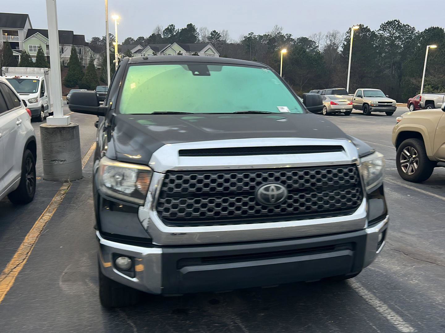 Used 2018 Toyota Tundra SR5 w/ SR5 Upgrade Package image 5