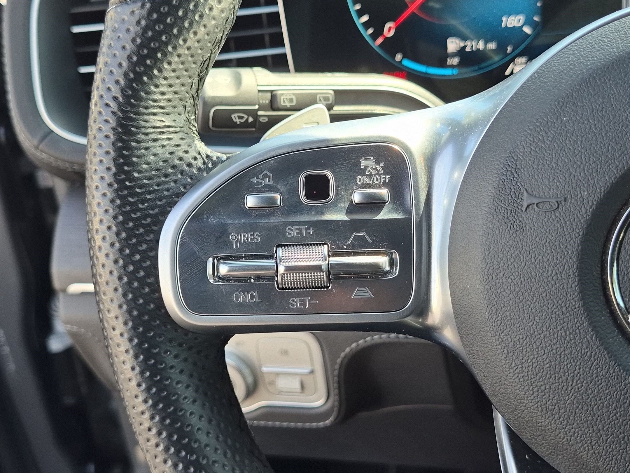 Used 2022 Mercedes-Benz GLS 450 4MATIC image 19