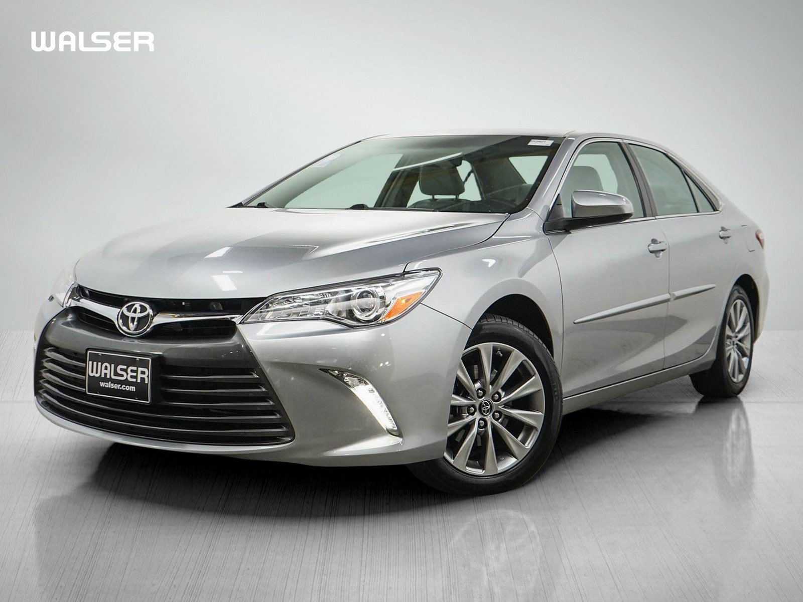 Used 2017 Toyota Camry XLE w/ Protection Package (Q2) FWD image 1