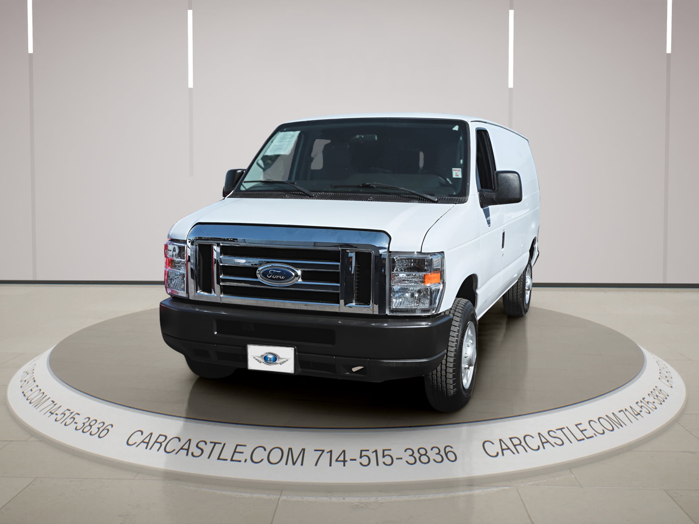 Used 2014 Ford E-150 and Econoline 150 w/ Power Group RWD image 1