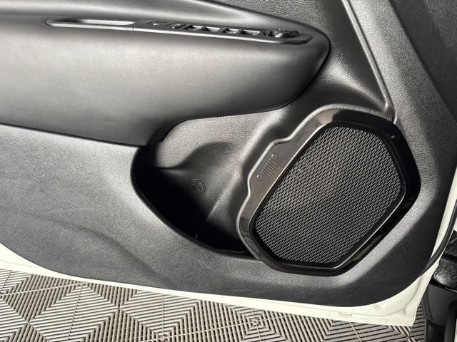Used 2023 Jeep Renegade Altitude w/ Convenience Group I AWD/4WD image 15