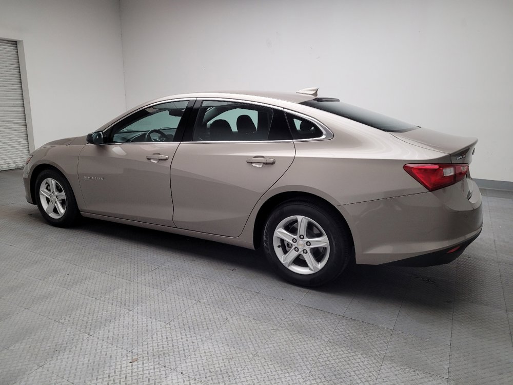 Used 2024 Chevrolet Malibu LT image 3