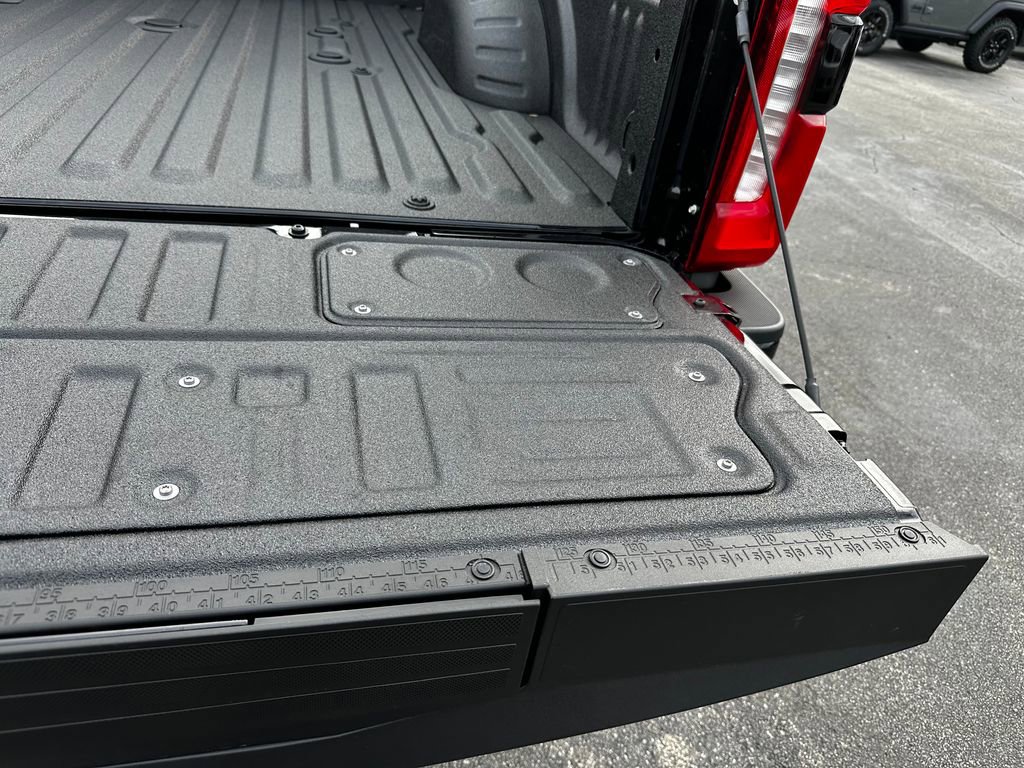 New 2026 Ford F250 Lariat w/ Black Appearance Package image 49