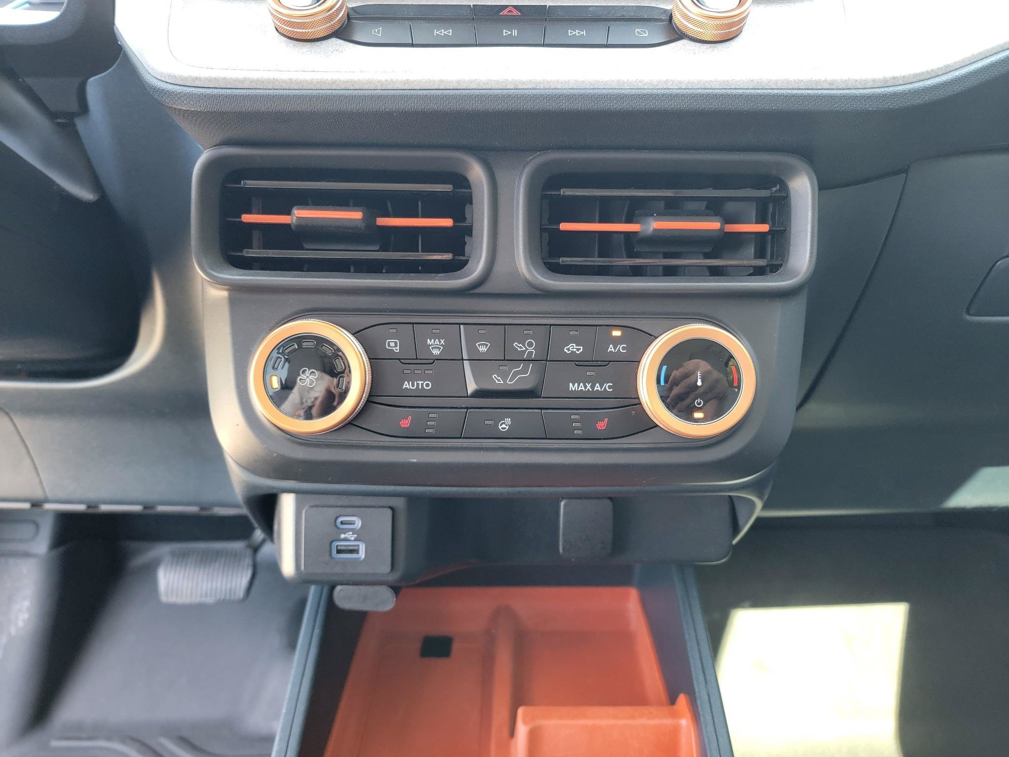 Used 2023 Ford Maverick XLT w/ Equipment Group 300A Standard AWD/4WD image 20