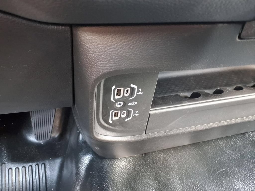 New 2026 RAM 3500 Tradesman w/ Chrome Appearance Group A AWD/4WD image 13