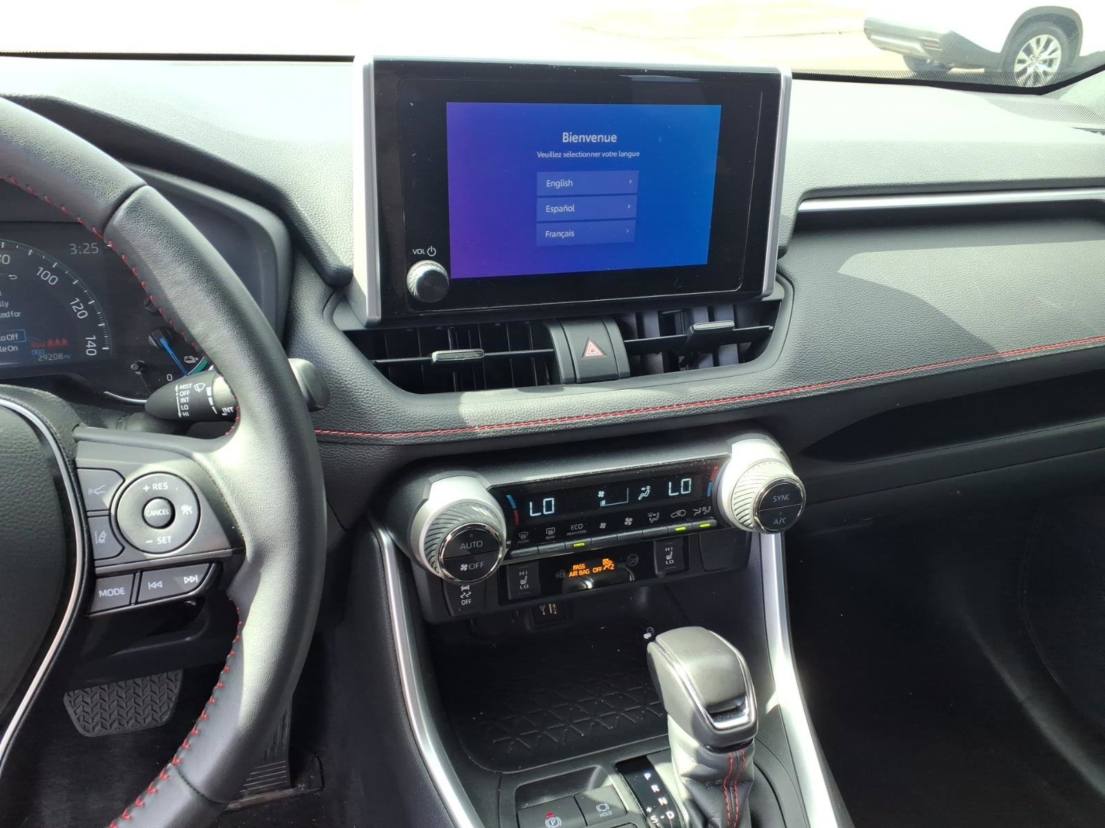 Certified 2025 Toyota RAV4 SE AWD/4WD image 9