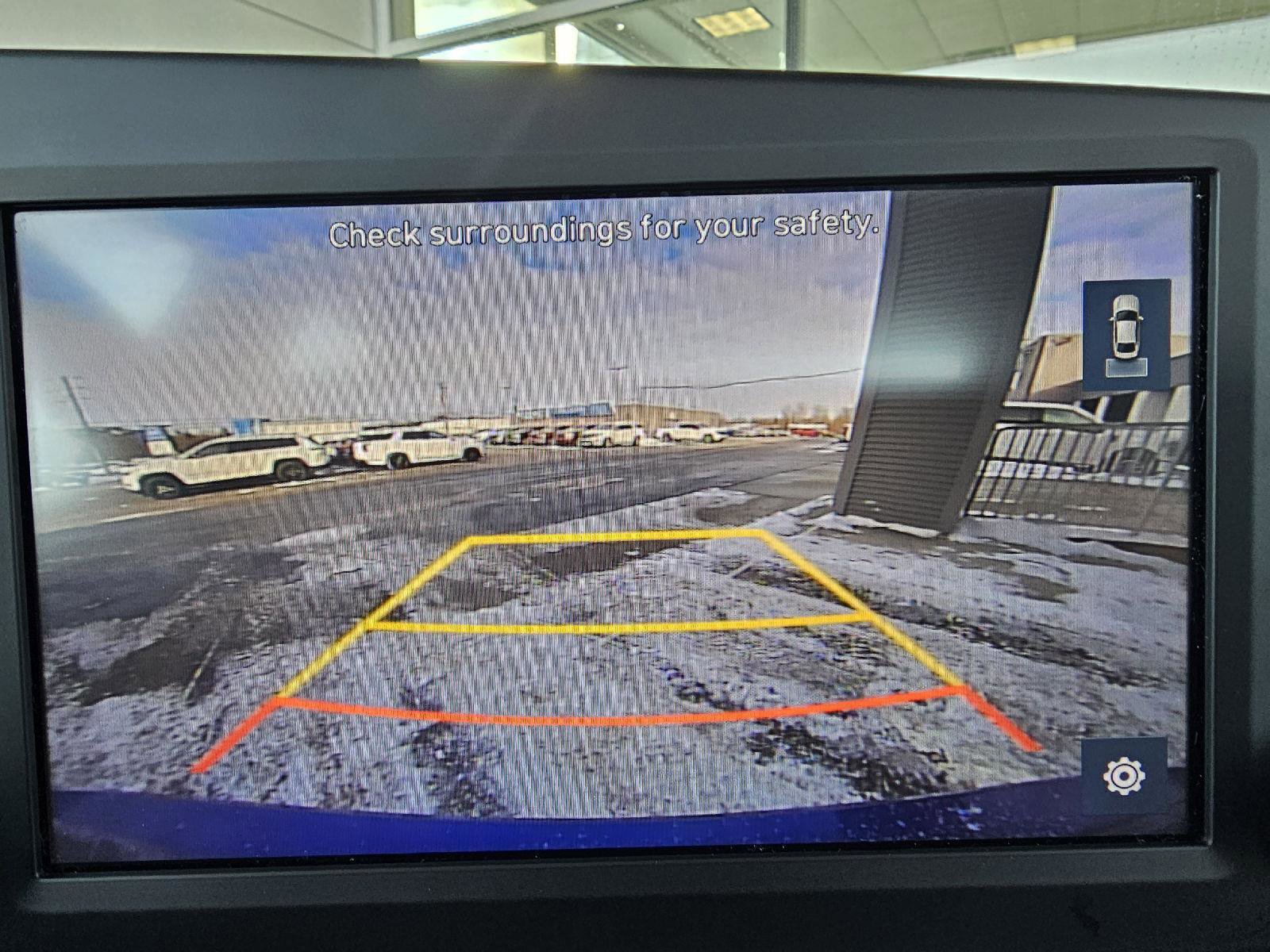 Used 2021 Hyundai Elantra SEL image 28