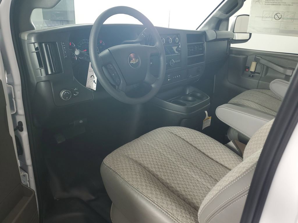 New 2026 Chevrolet Express 2500 w/ Driver Convenience Package image 14