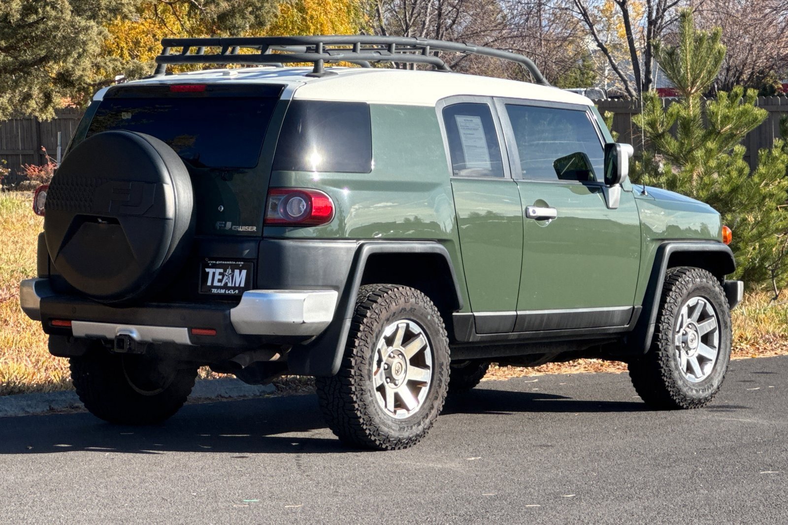 Used 2014 Toyota FJ Cruiser 4WD image 4
