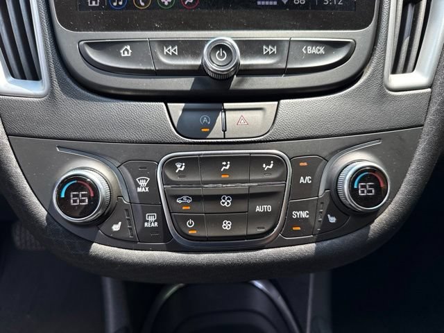 Used 2024 Chevrolet Malibu LT FWD image 18