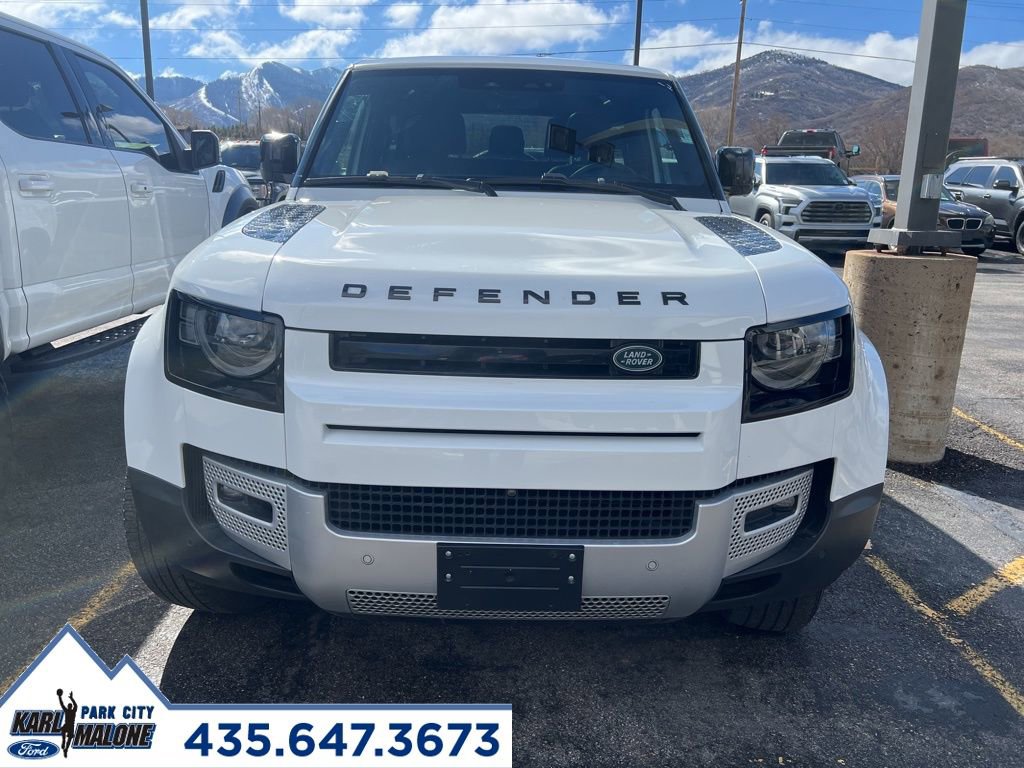 Used 2024 Land Rover Defender 90 S image 2