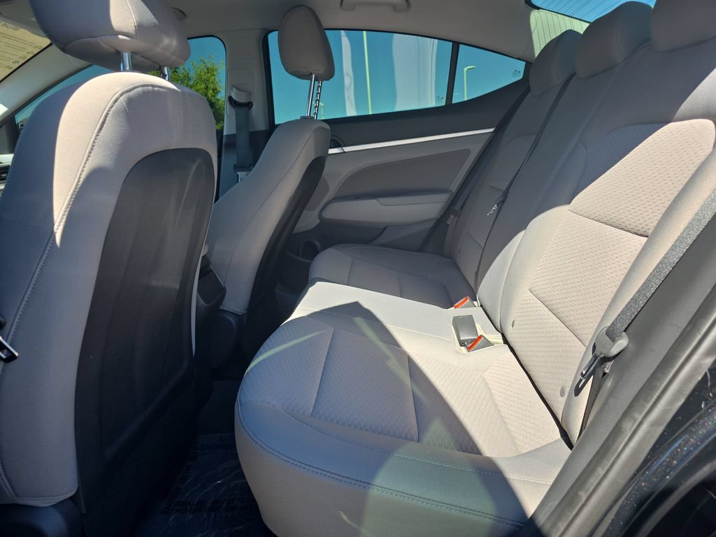 Used 2020 Hyundai Elantra Value Edition FWD image 9