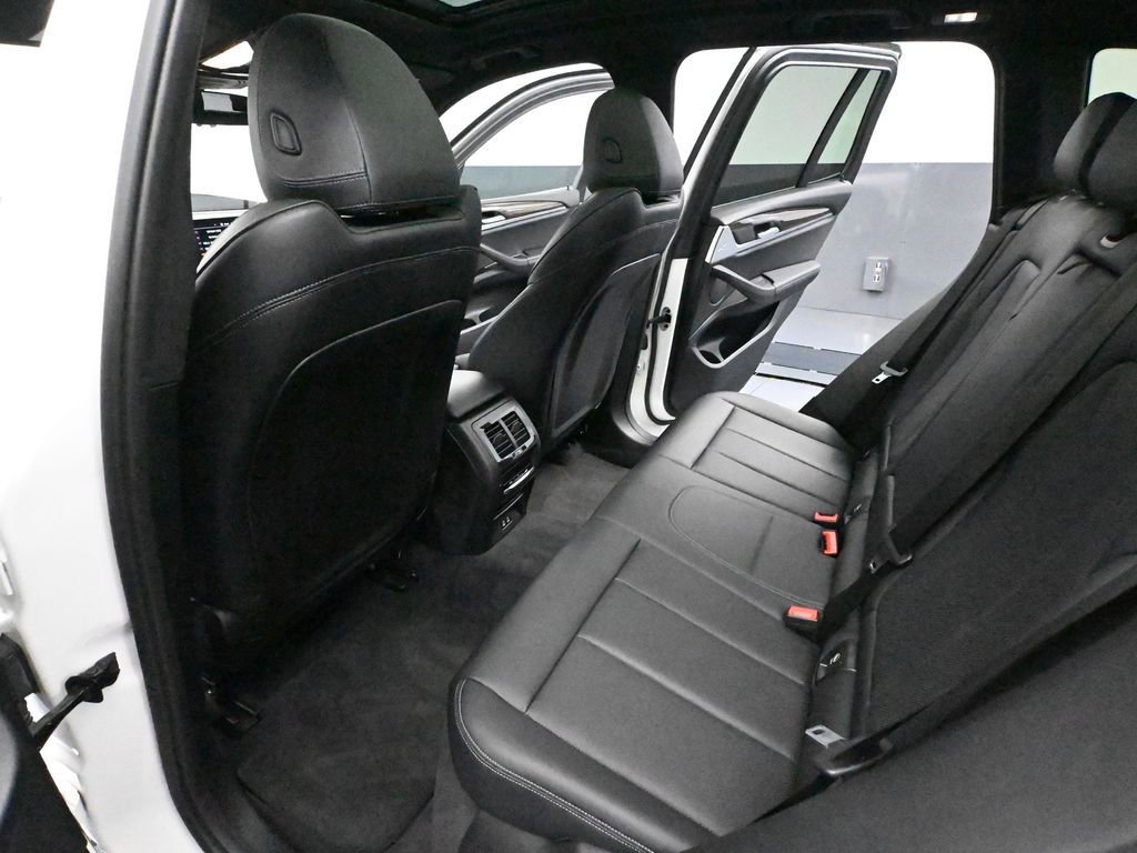 Used 2023 BMW X3 xDrive30i image 39
