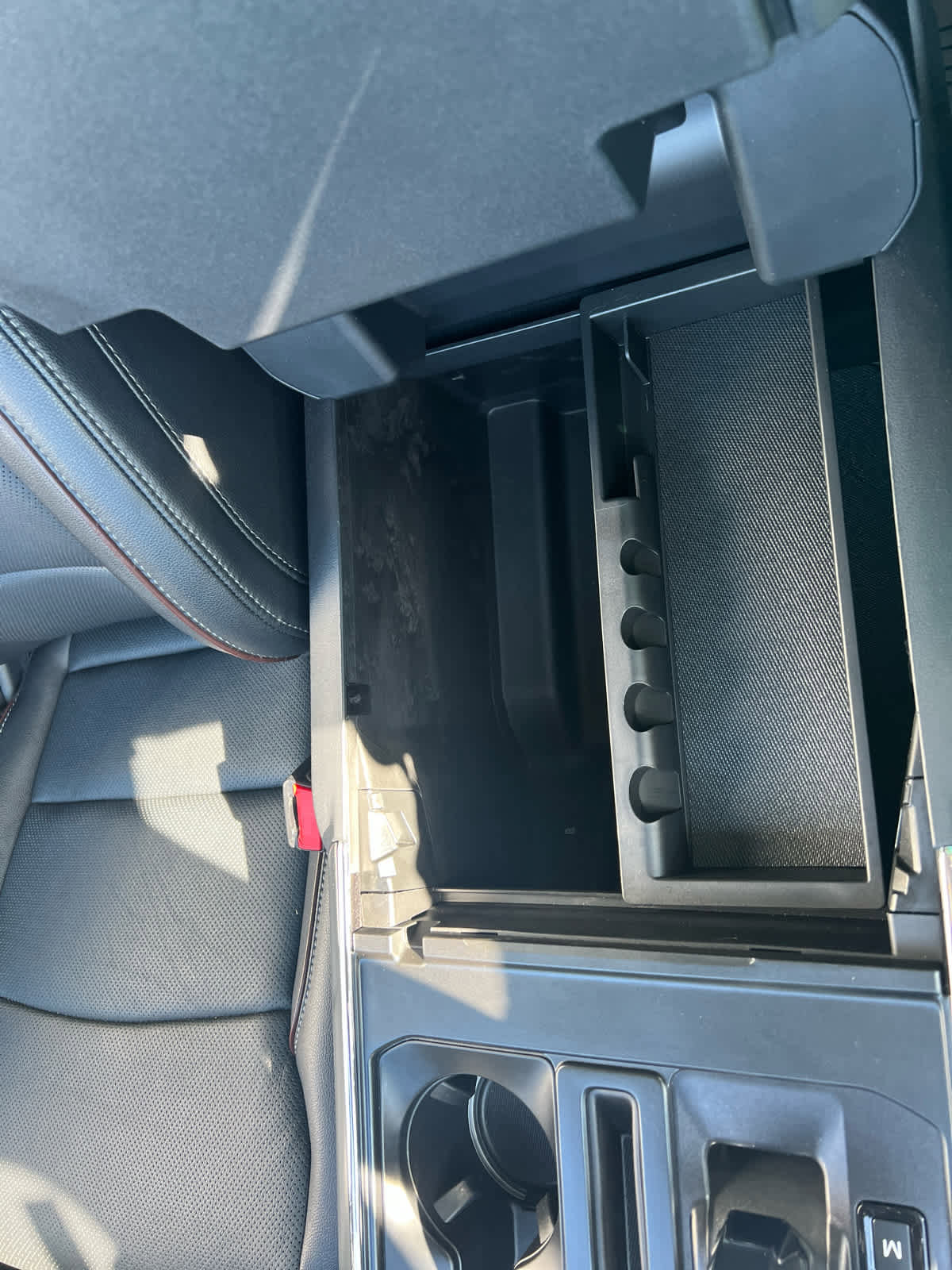 Used 2021 Ford F150 Lariat image 34