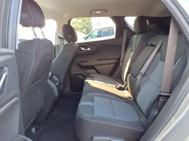 Used 2023 Chevrolet Blazer LT w/ Convenience Package FWD image 23