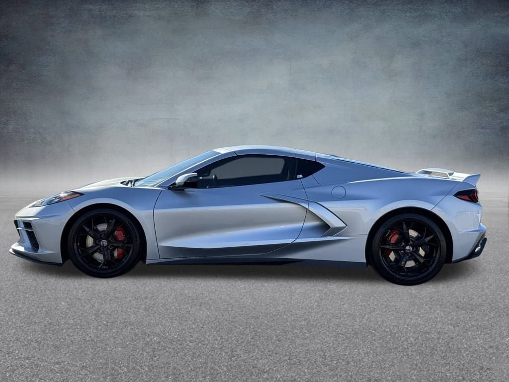 Used 2020 Chevrolet Corvette Stingray Premium Cpe w/ 3LT Preferred Equipment Group image 8