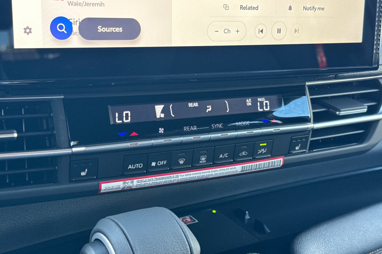 Certified 2026 Toyota Sienna XLE Woodland Edition AWD/4WD image 28