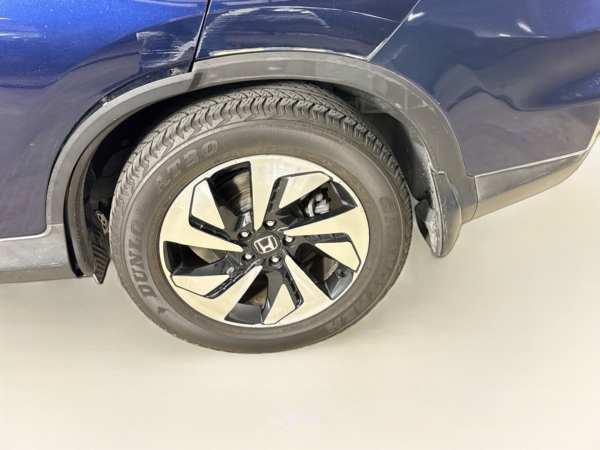 Used 2015 Honda CR-V Touring image 38