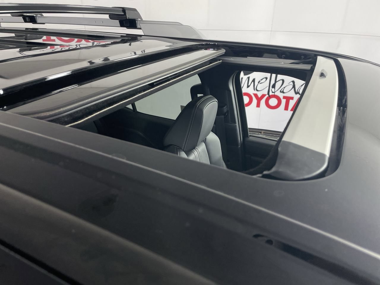 New 2026 Toyota 4Runner Limited AWD/4WD image 10