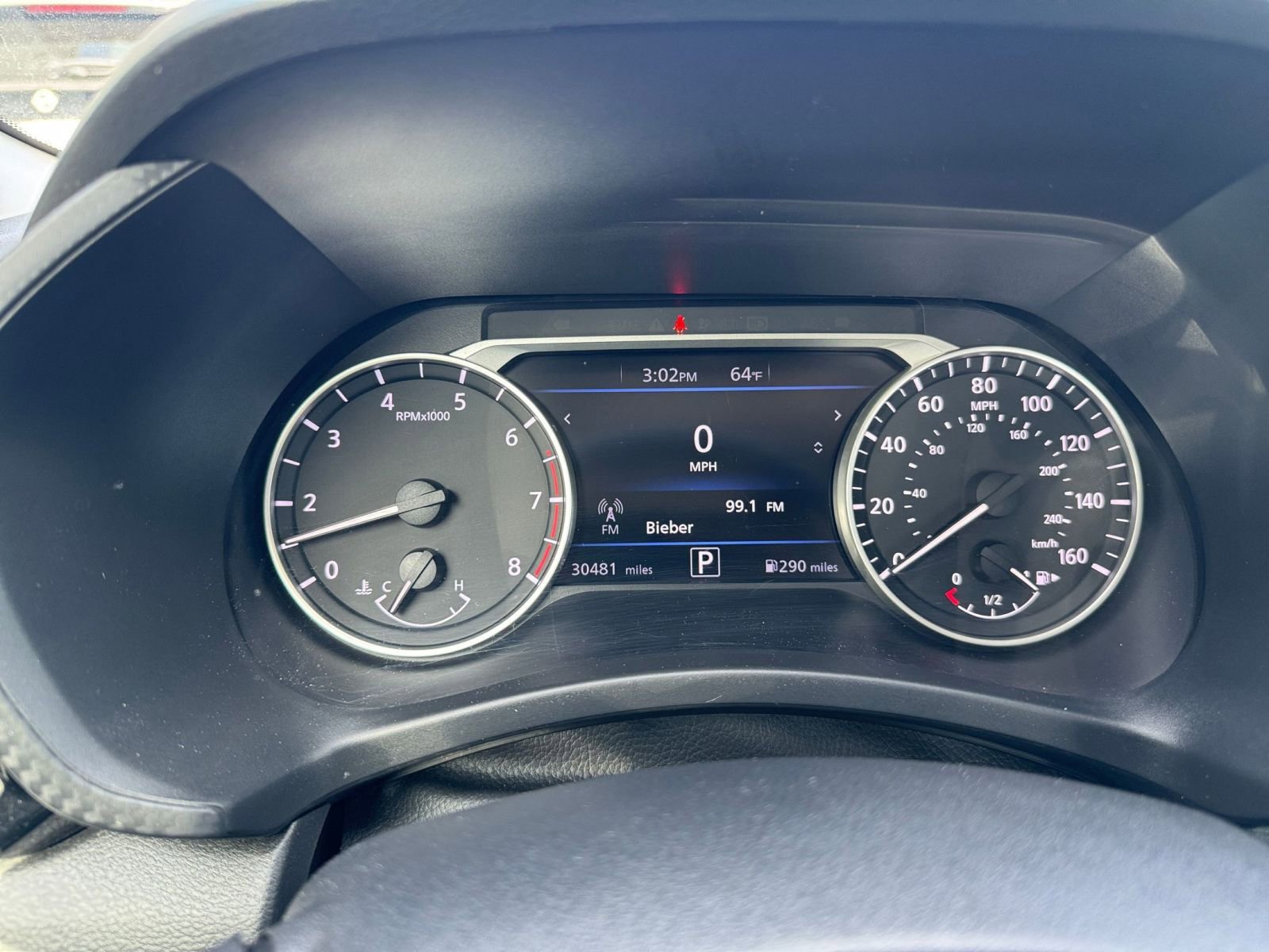 Used 2025 Nissan Sentra SV image 38