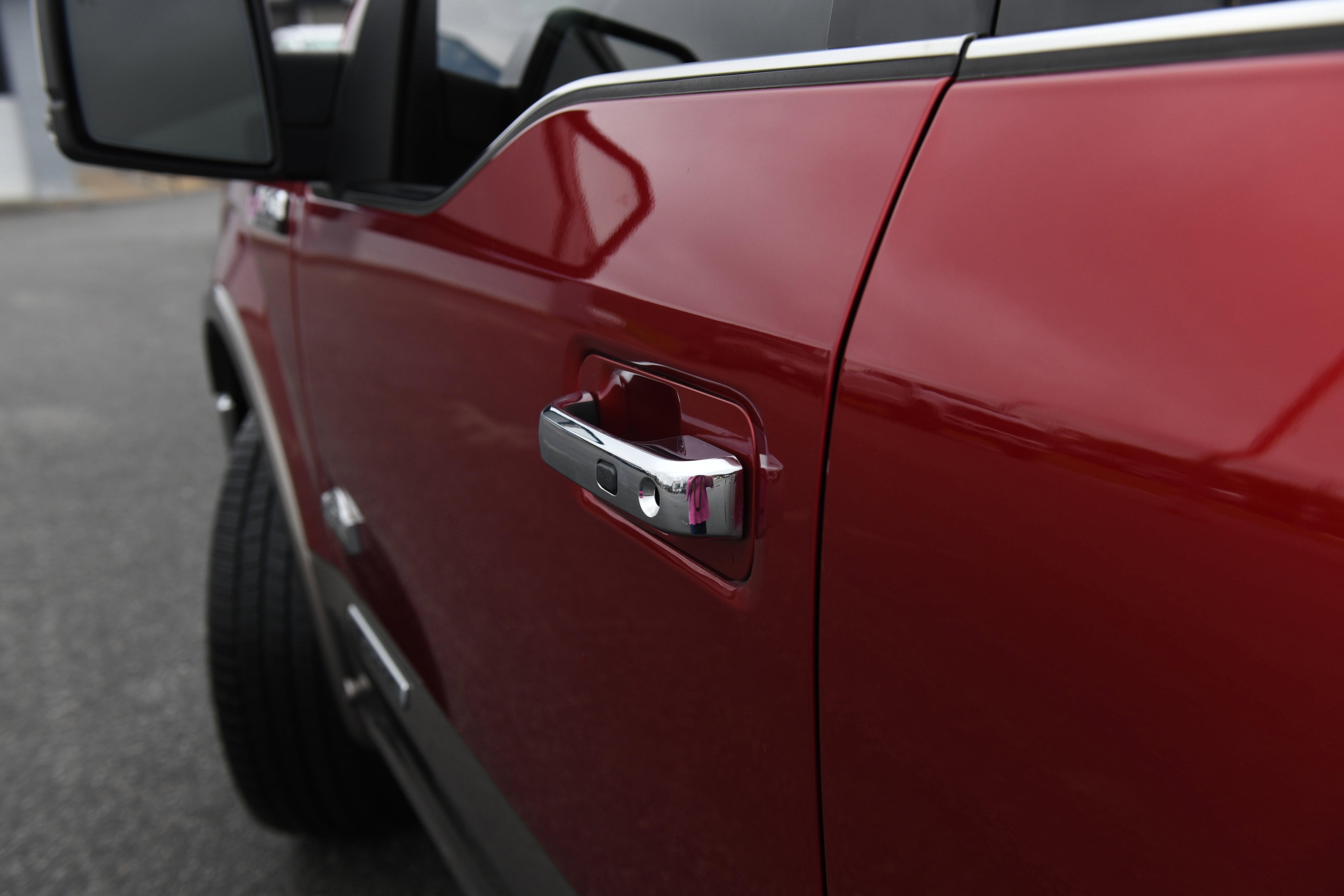 Used 2019 Ford F150 King Ranch w/ Equipment Group 601A Luxury image 8